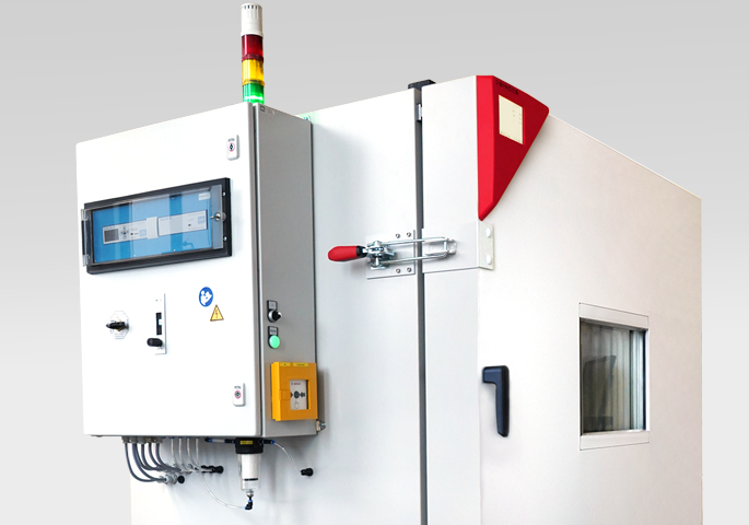 Package S with three-color signal light (green, yellow, red)